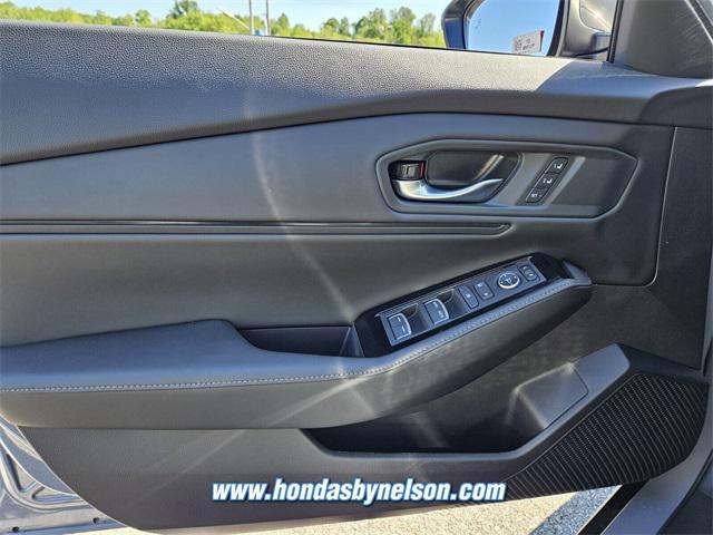 new 2025 Honda Accord Hybrid car, priced at $40,905