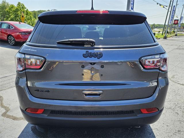 used 2022 Jeep Compass car, priced at $25,492