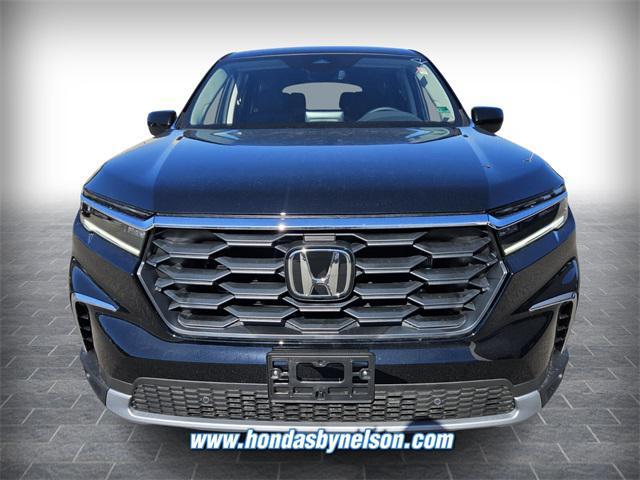 new 2025 Honda Pilot car, priced at $46,950