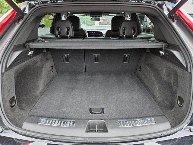 used 2024 Cadillac XT4 car, priced at $35,492