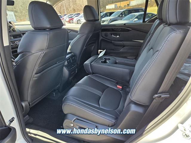 new 2025 Honda Pilot car, priced at $47,505