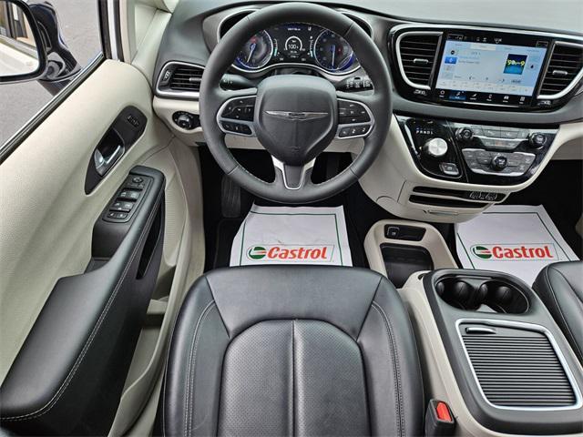 used 2024 Chrysler Pacifica car, priced at $34,991