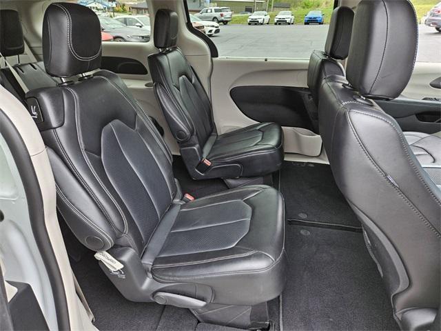 used 2024 Chrysler Pacifica car, priced at $34,991