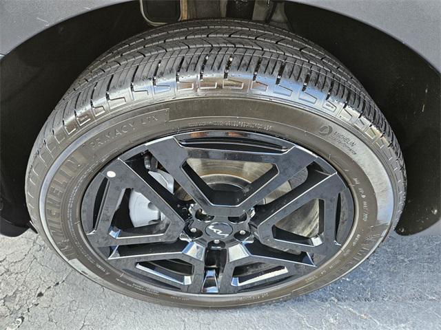 used 2024 Kia Telluride car, priced at $44,991