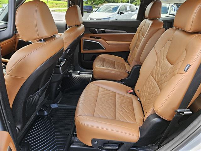 used 2024 Kia Telluride car, priced at $44,991