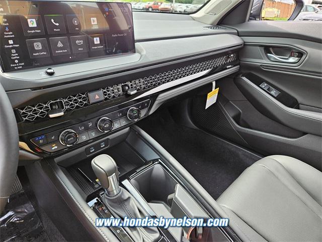new 2025 Honda Accord Hybrid car, priced at $37,621