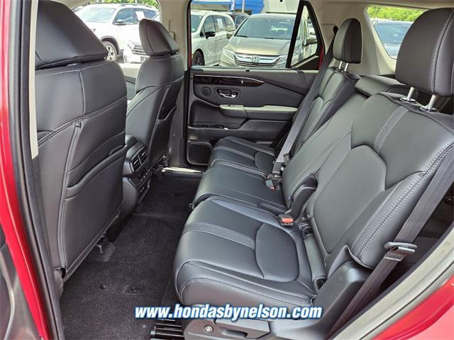 new 2025 Honda Pilot car, priced at $51,505