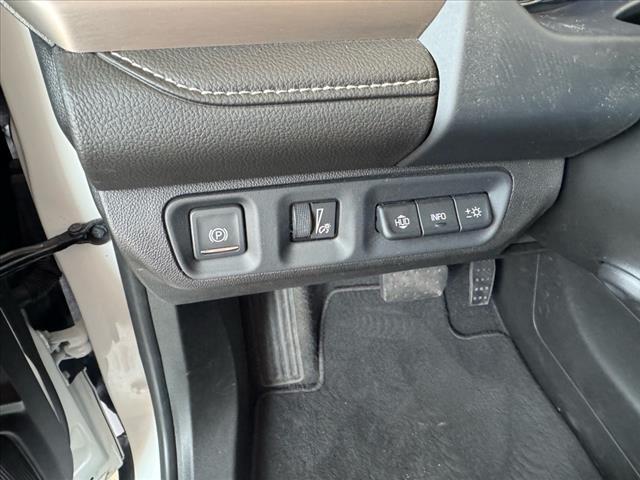 used 2023 GMC Acadia car, priced at $41,996
