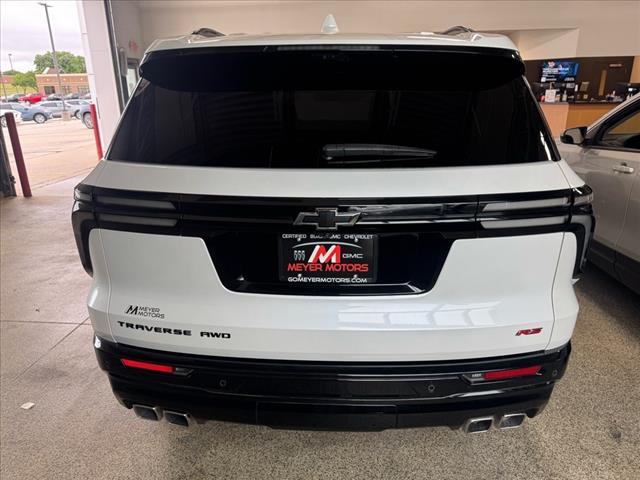used 2024 Chevrolet Traverse car, priced at $54,291