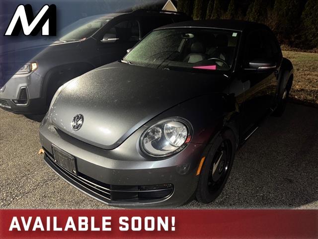 used 2013 Volkswagen Beetle car