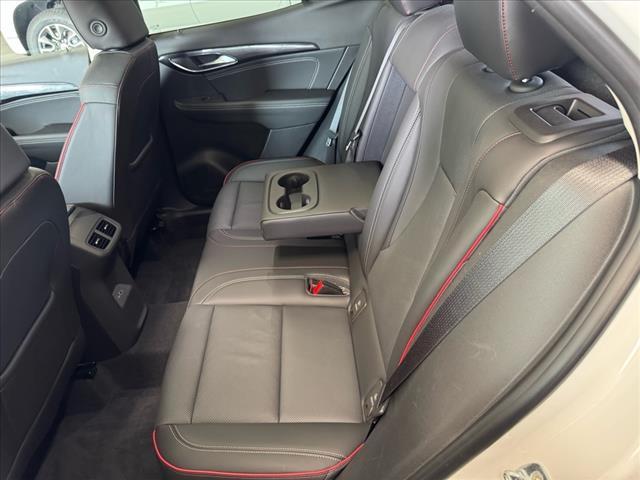 used 2023 Buick Envision car, priced at $31,298