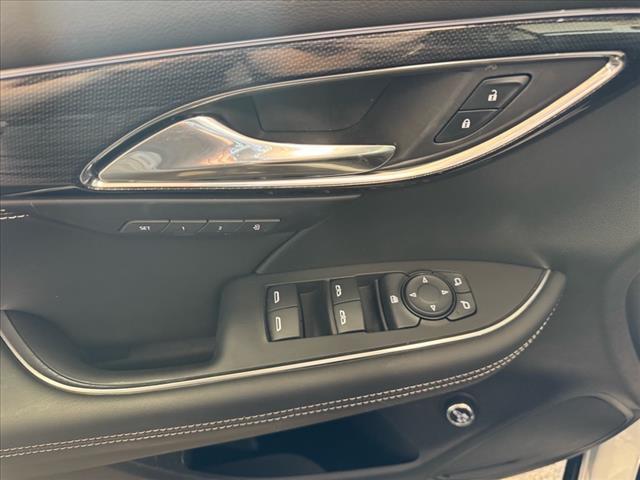 used 2023 Buick Envision car, priced at $31,298