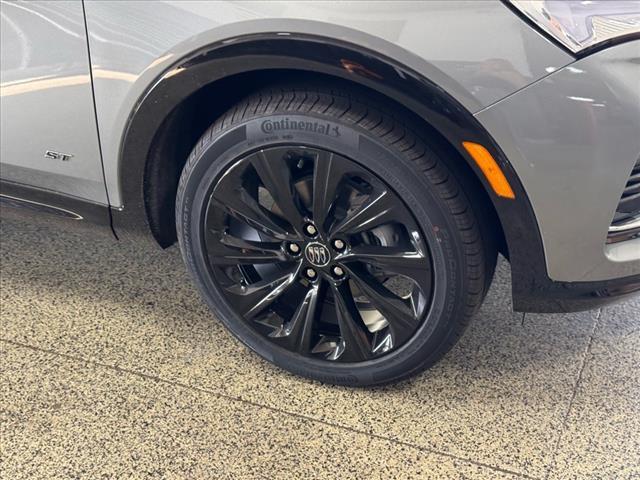 new 2025 Buick Envista car, priced at $29,565