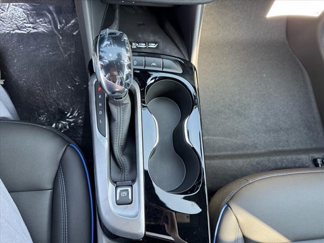 new 2025 Buick Envista car, priced at $29,565