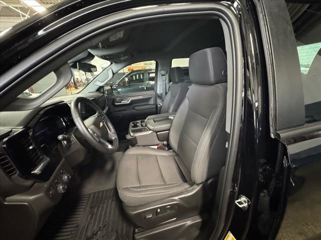 used 2024 Chevrolet Silverado 1500 car, priced at $44,385