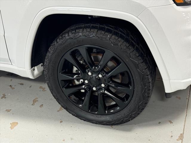 used 2018 Jeep Grand Cherokee car, priced at $23,992