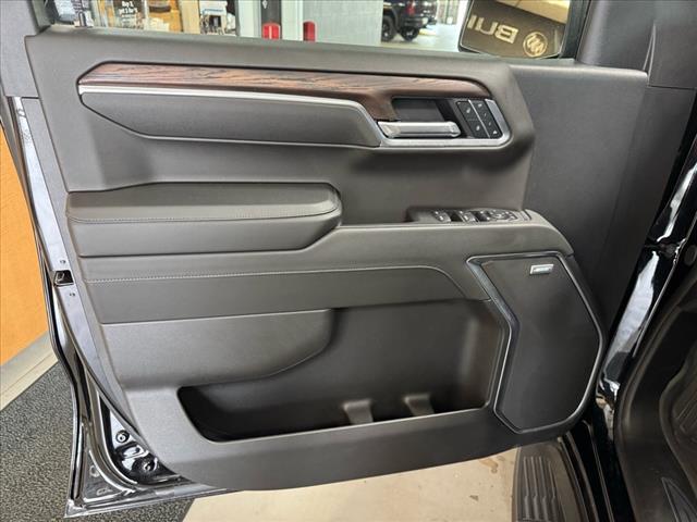 used 2025 GMC Sierra 1500 car, priced at $49,598