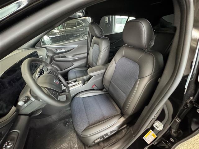 new 2025 Buick Envista car, priced at $26,775