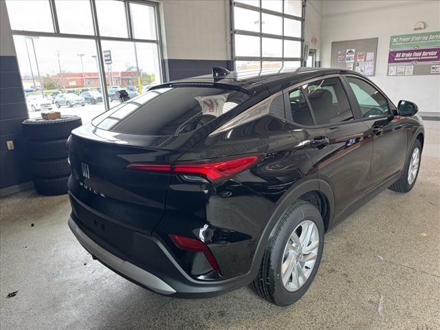 new 2025 Buick Envista car, priced at $26,775