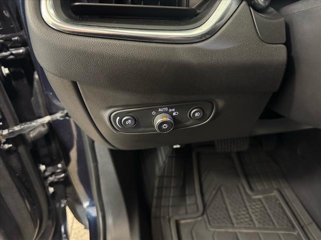used 2020 Chevrolet Equinox car, priced at $19,999