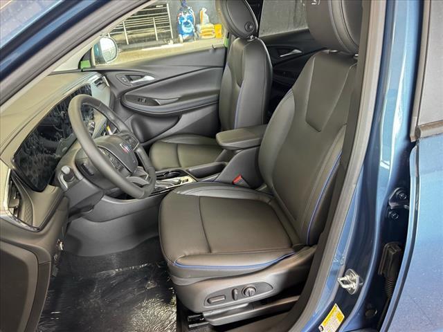 new 2025 Buick Encore GX car, priced at $30,425