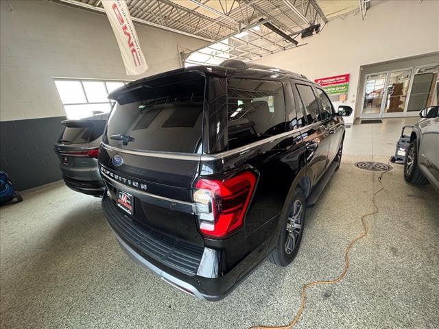used 2024 Ford Expedition car, priced at $56,149