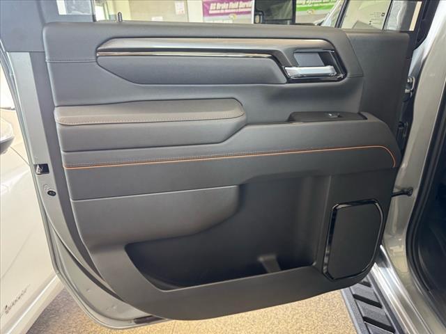 new 2025 GMC Sierra 2500 car, priced at $75,444