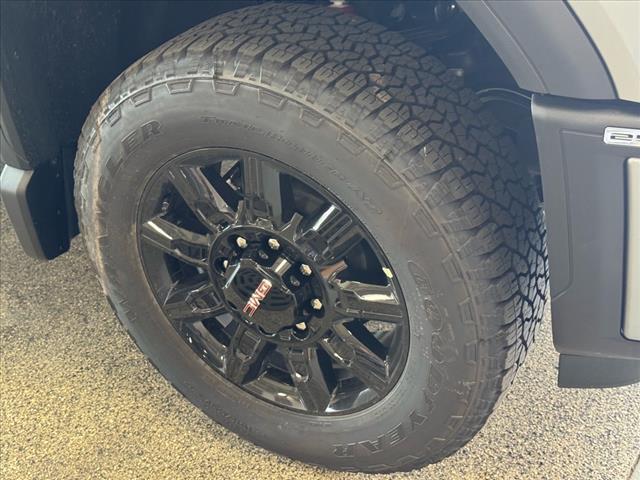 new 2025 GMC Sierra 2500 car, priced at $75,444