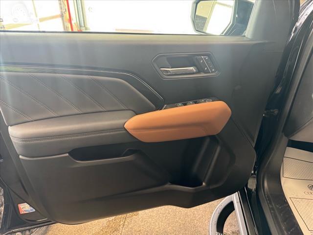 used 2024 GMC Canyon car, priced at $41,950