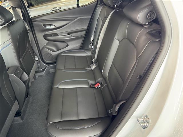 new 2025 Buick Envista car, priced at $30,320