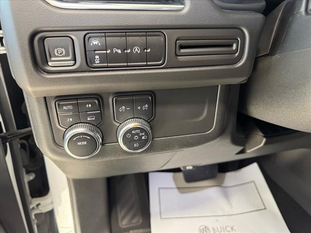 used 2023 GMC Yukon XL car, priced at $52,120