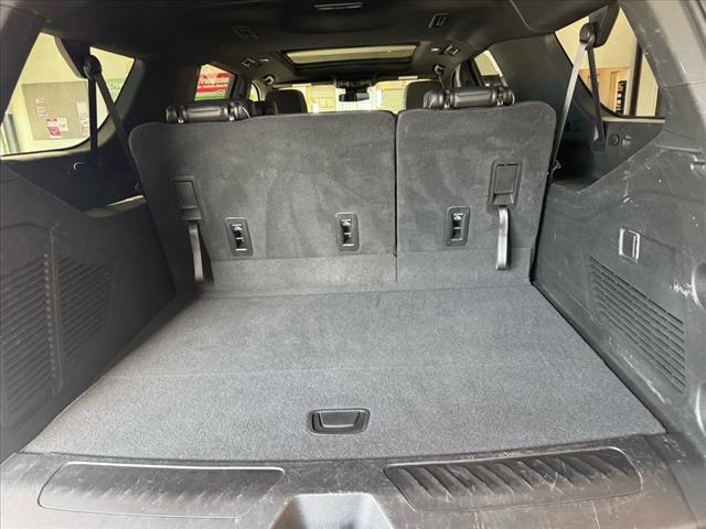 used 2023 GMC Yukon XL car, priced at $52,120