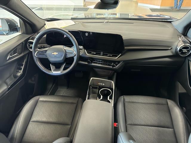 used 2025 Chevrolet Equinox car, priced at $28,739