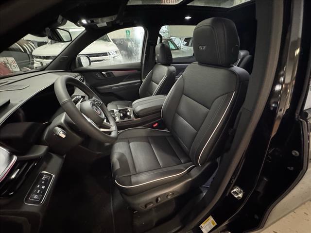 new 2025 Buick Enclave car, priced at $51,679