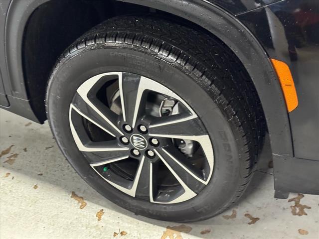 new 2025 Buick Enclave car, priced at $51,679