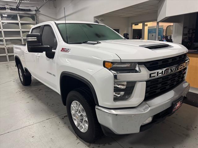 used 2022 Chevrolet Silverado 2500 car, priced at $50,792