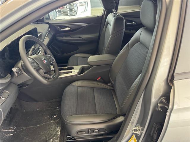 new 2025 Buick Envista car, priced at $27,775