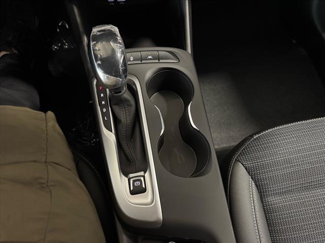 new 2025 Buick Envista car, priced at $25,585