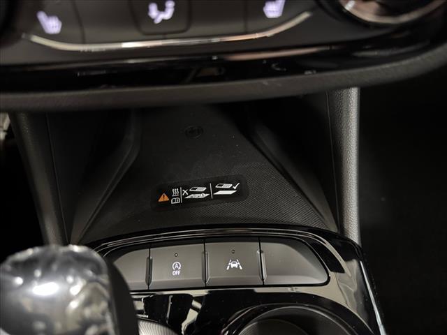 new 2025 Buick Envista car, priced at $30,815