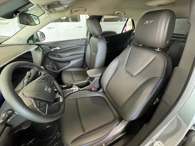 new 2025 Buick Encore GX car, priced at $30,580