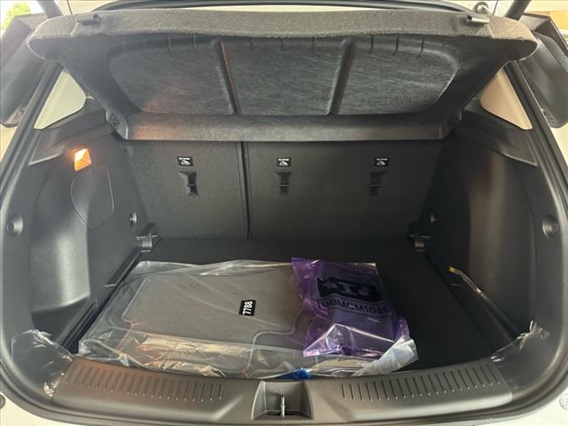 new 2025 Buick Encore GX car, priced at $29,085