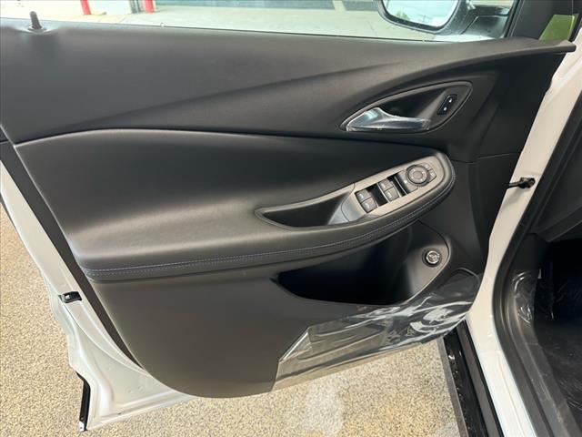 new 2025 Buick Encore GX car, priced at $29,085