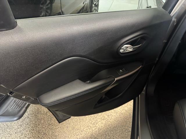 used 2019 Jeep Cherokee car, priced at $17,999