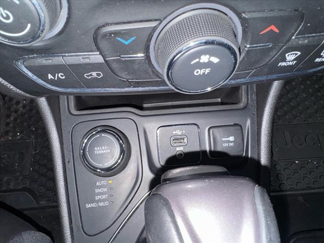 used 2019 Jeep Cherokee car, priced at $17,999