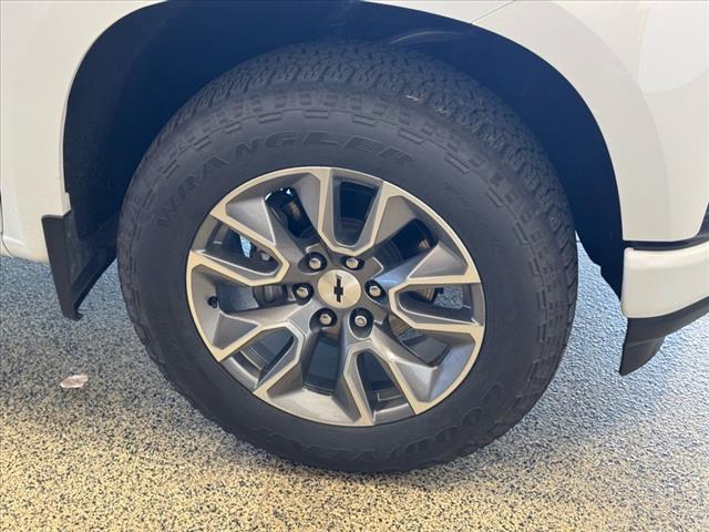used 2022 Chevrolet Silverado 1500 car, priced at $36,590