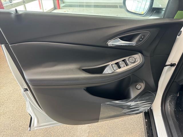 new 2025 Buick Encore GX car, priced at $29,930