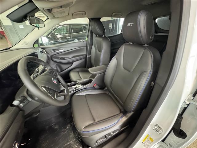 new 2025 Buick Encore GX car, priced at $29,930