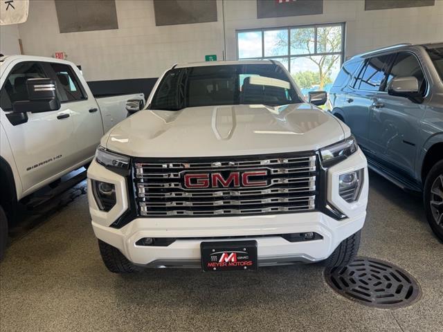 new 2025 GMC Canyon car, priced at $54,195