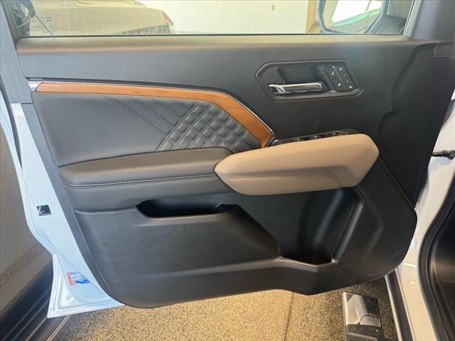 new 2025 GMC Canyon car, priced at $54,195