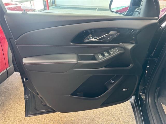 used 2023 Chevrolet Traverse car, priced at $41,669